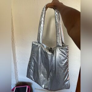 Silver XL tote, perfect condition